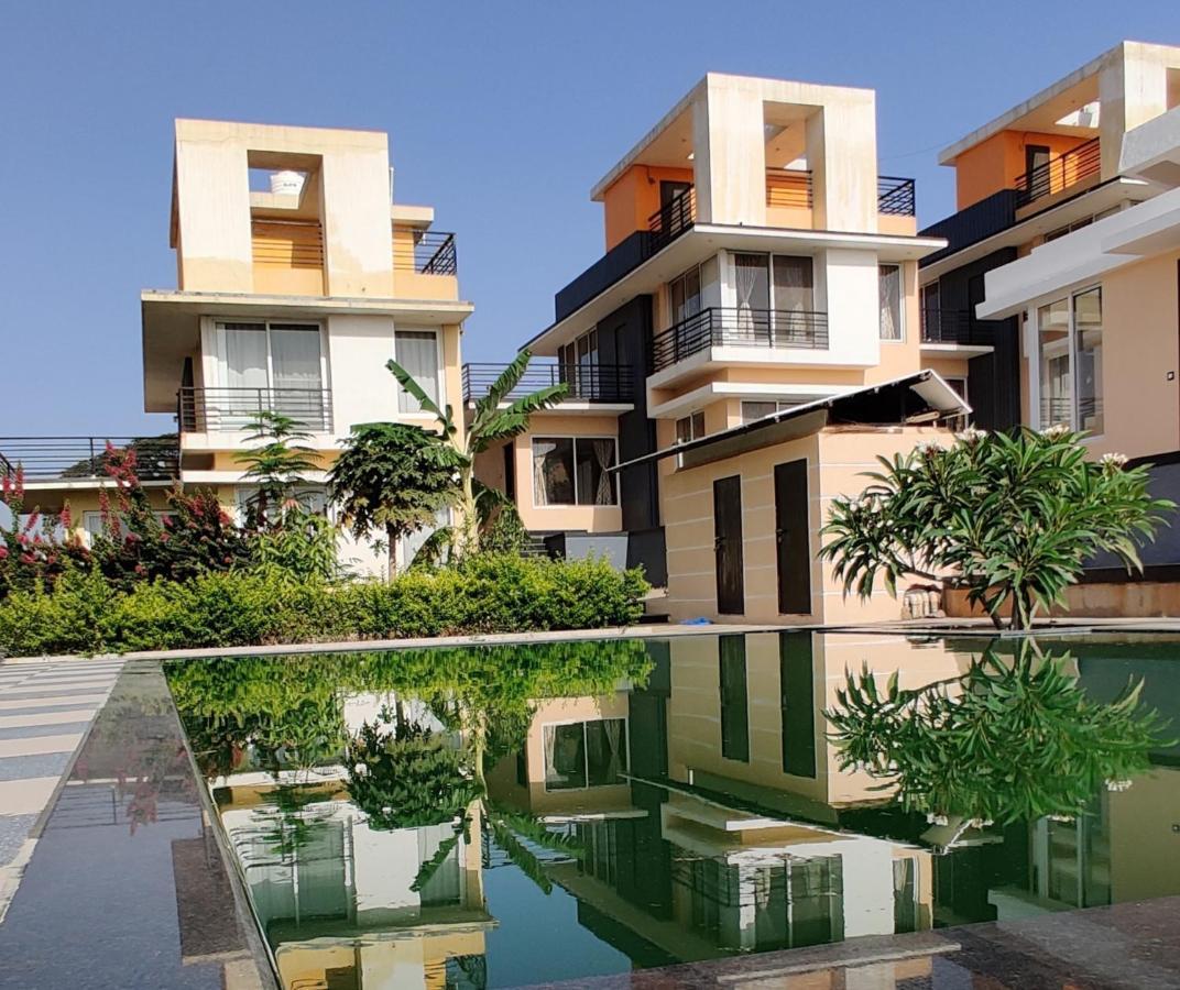 Royal Meadows - Igatpuri Bungalow B Esterno foto