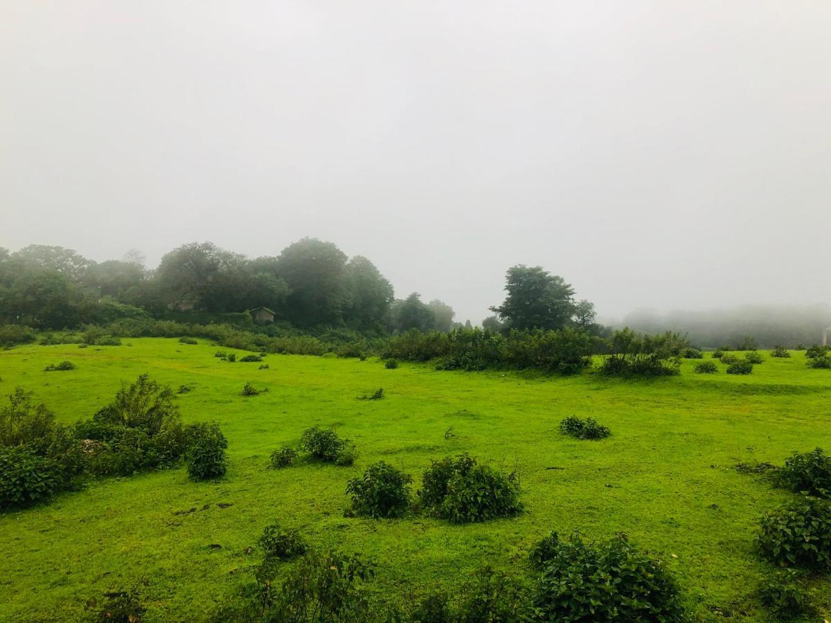 Royal Meadows - Igatpuri Bungalow B Esterno foto