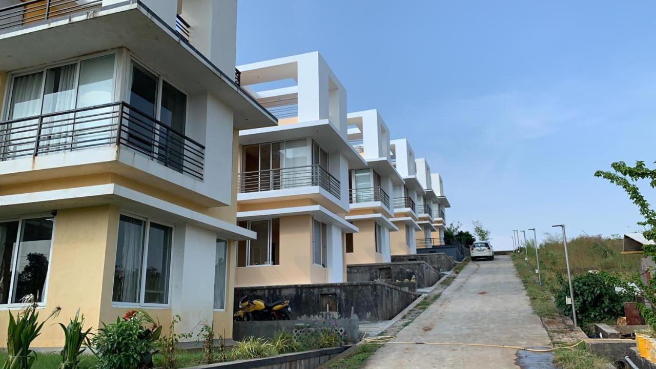 Royal Meadows - Igatpuri Bungalow B Esterno foto